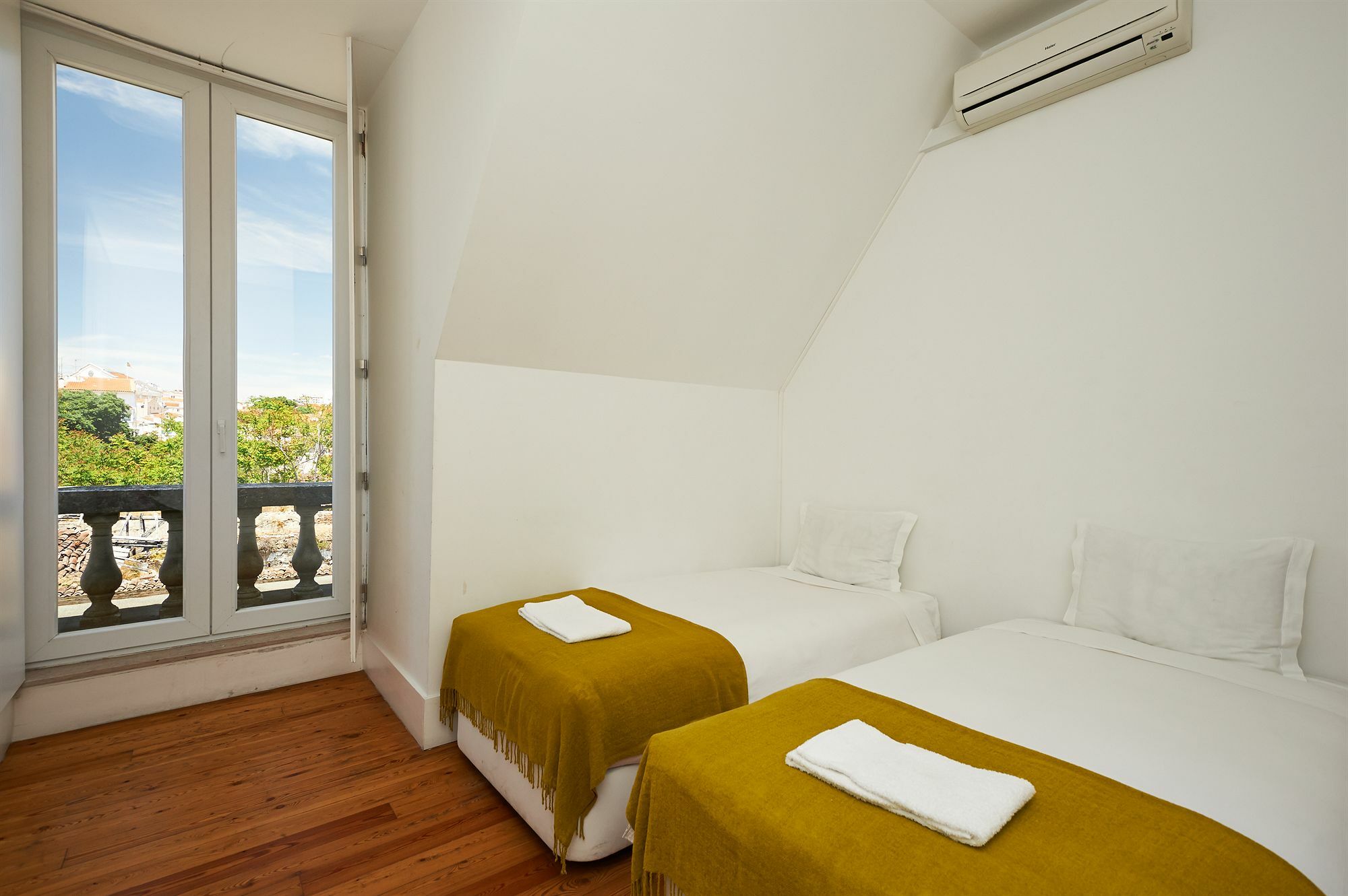 Hello Lisbon Conde Barao Apartments Extérieur photo